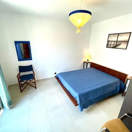 Coastal Retreat In Apartment Benagil