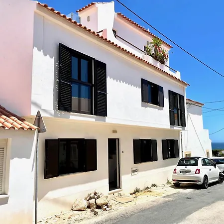 Coastal Retreat In Benagil